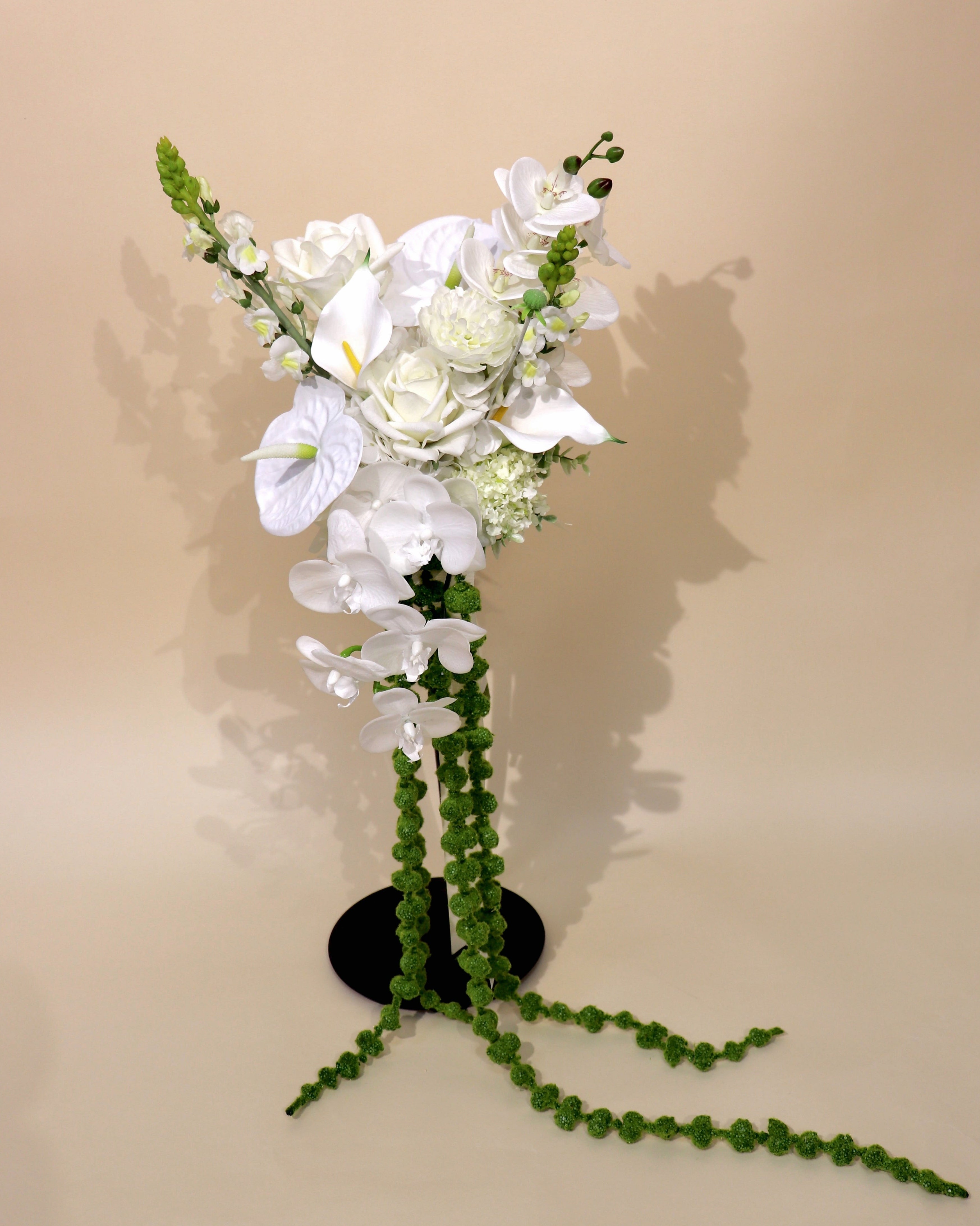 White Collection - Editorial Bridal Bouquet + amaranth