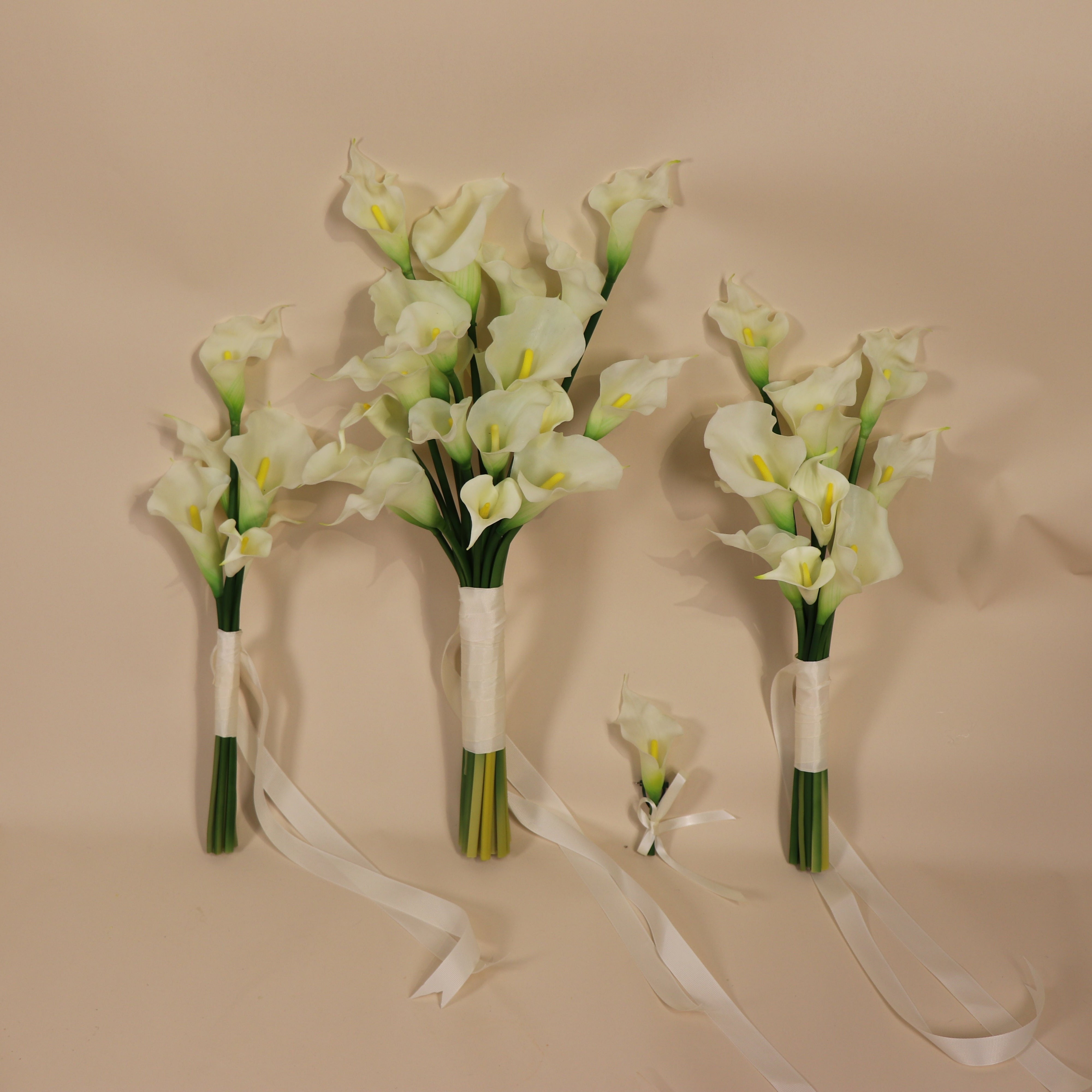Minimalist Calla Lily - Bouquets (3 sizes)