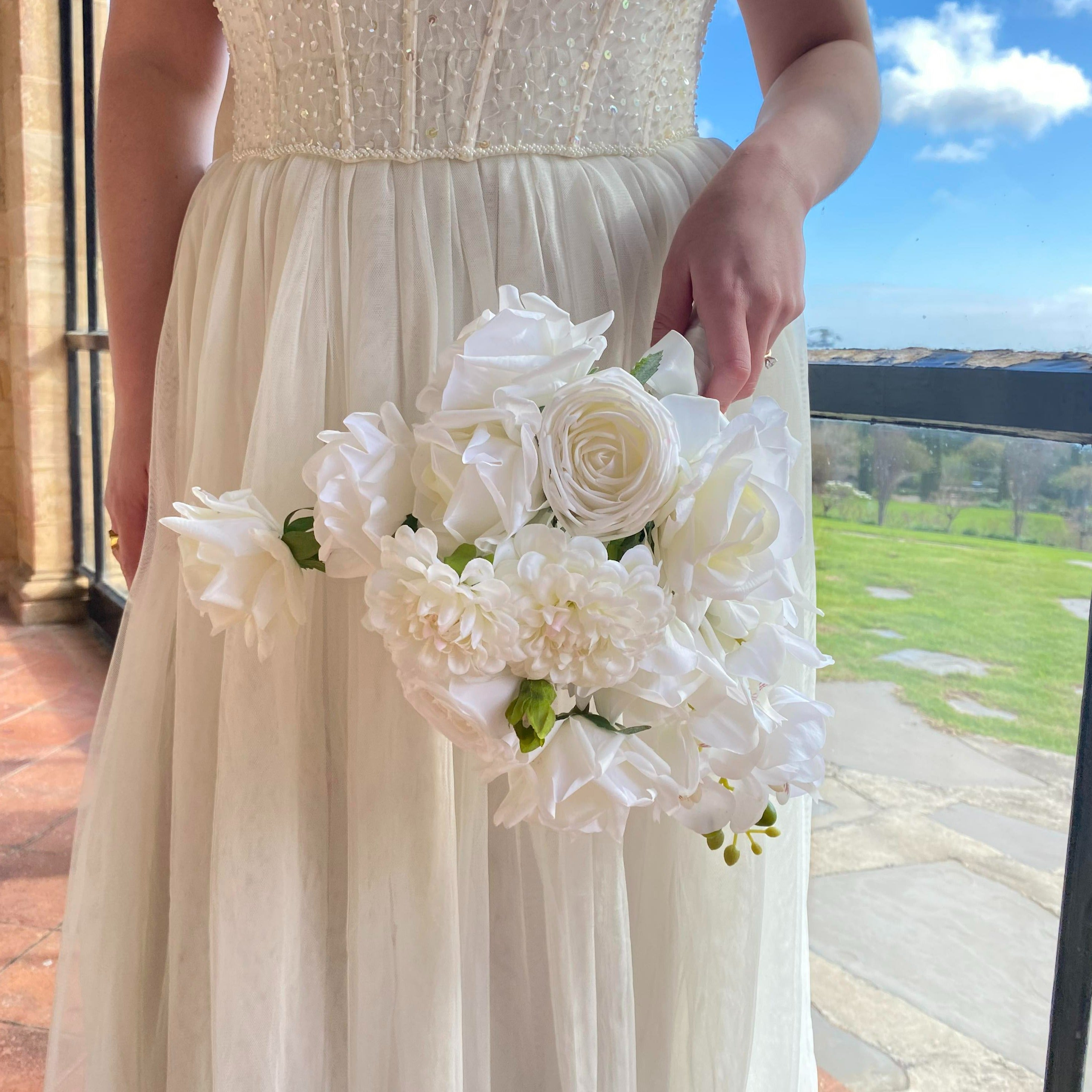 Modern White - Small Bridal/ Bridesmaid Bouquet