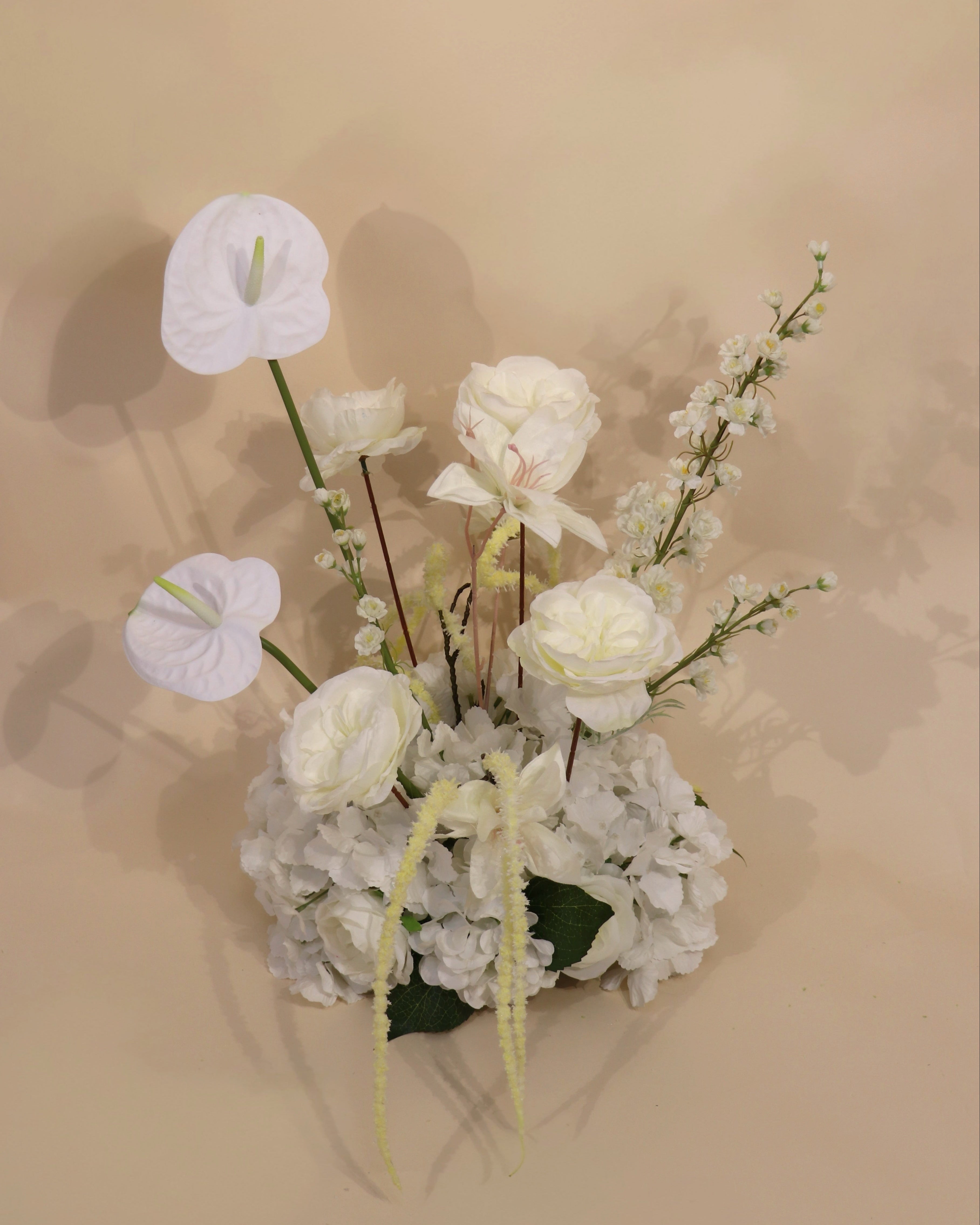Ethereal White - Isle Arrangement