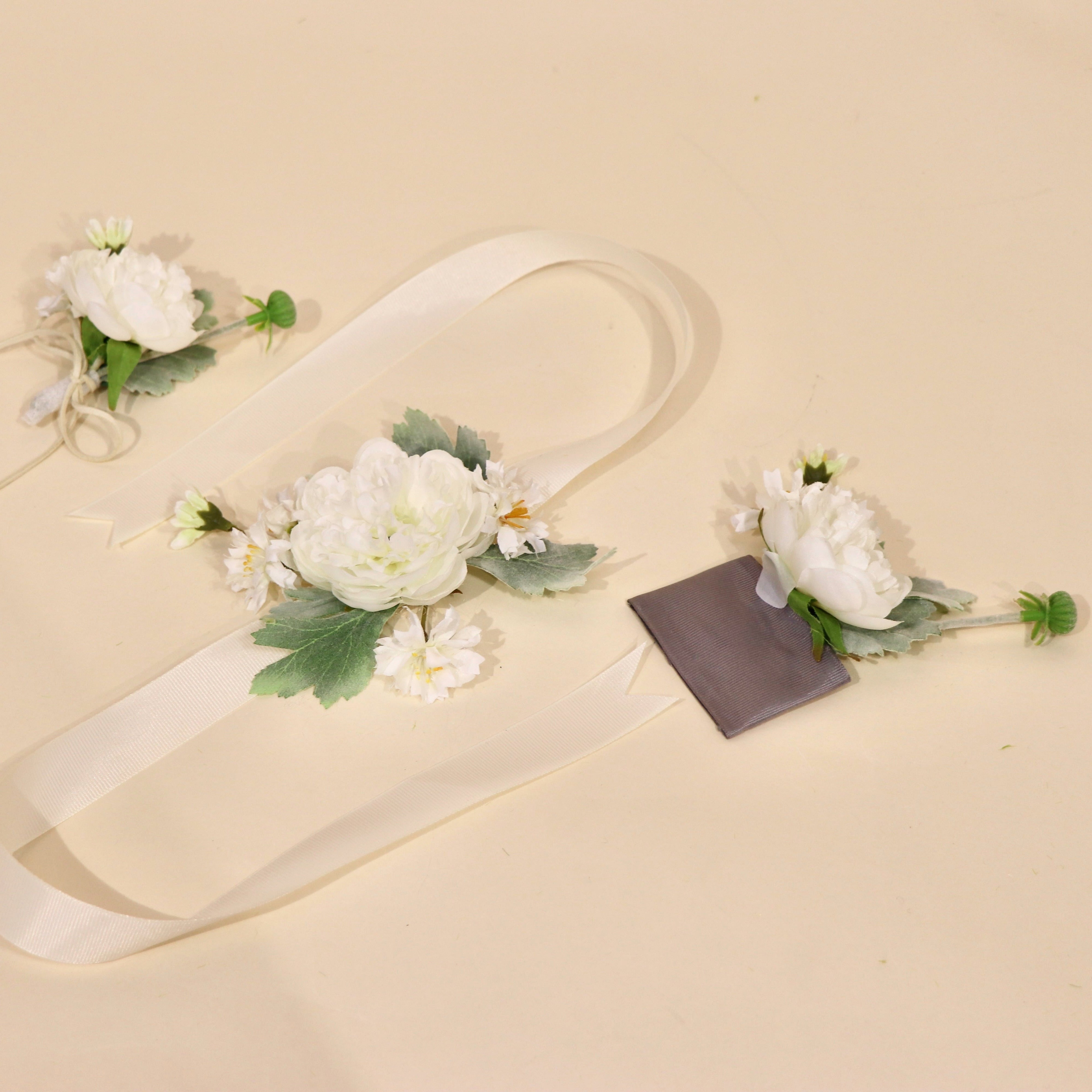 White Collection - Pocket Flower