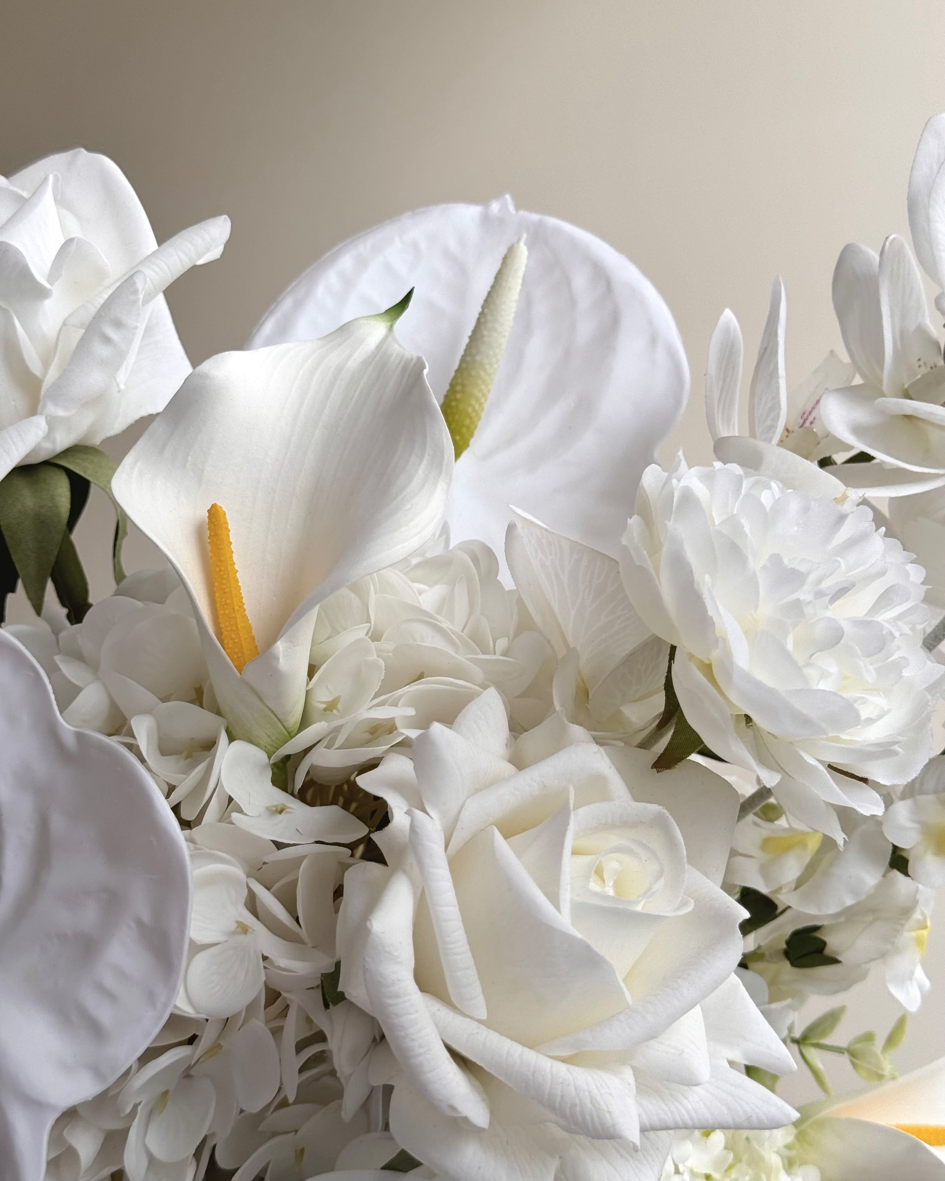 White Collection - Editorial Bridal Bouquet + amaranth