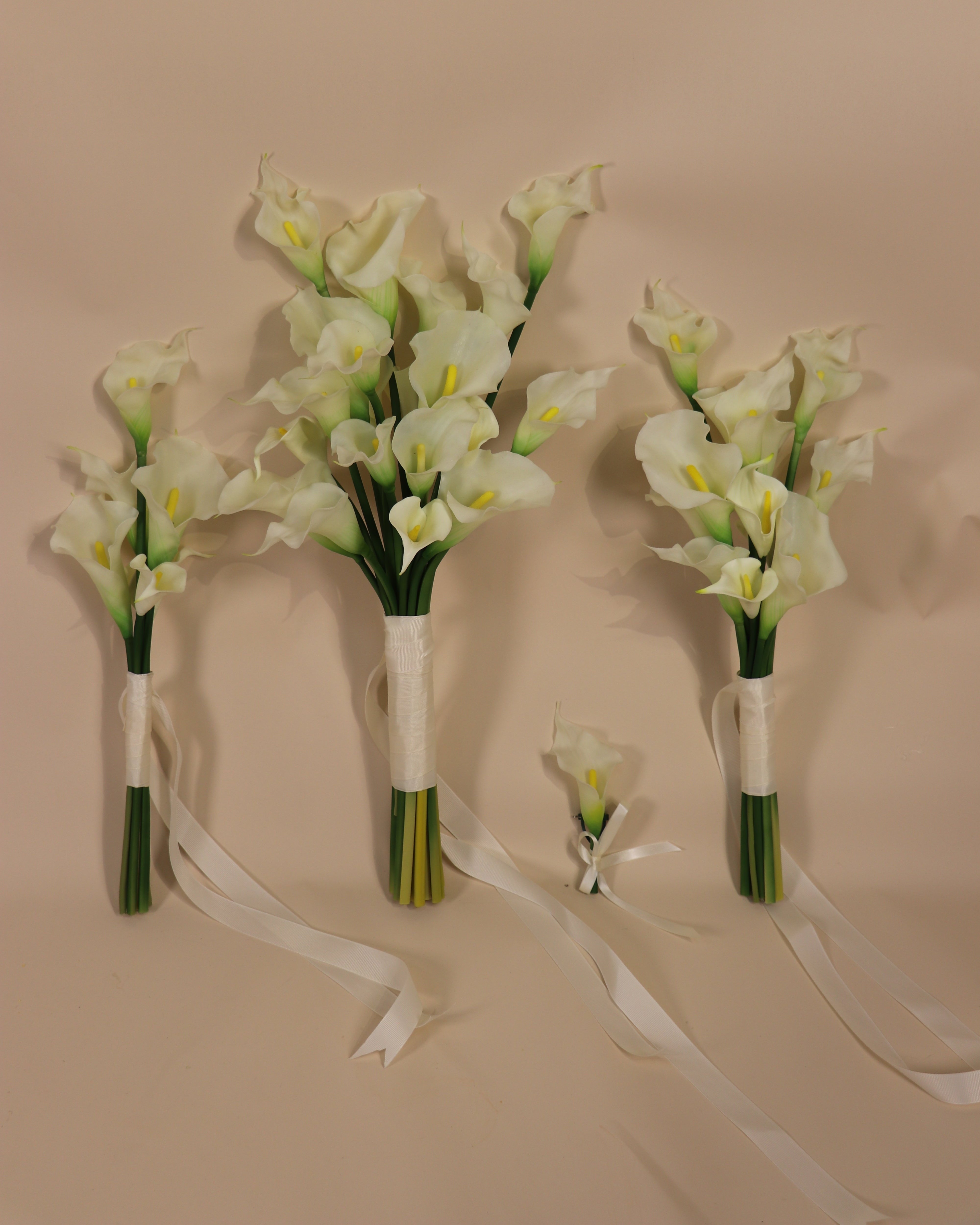 Minimalist Calla Lily - Bouquets (3 sizes)