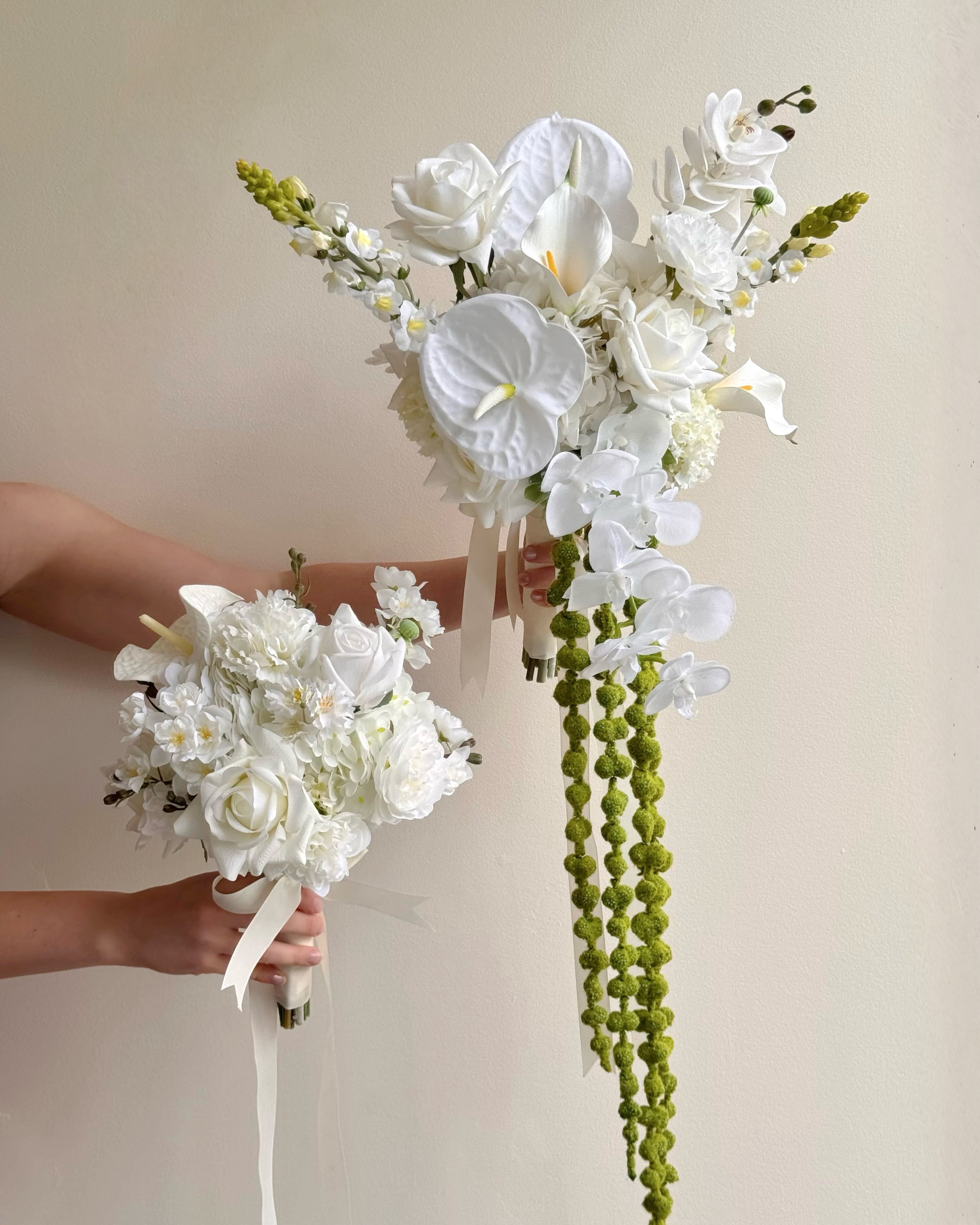 White Collection - Editorial Bridal Bouquet + amaranth