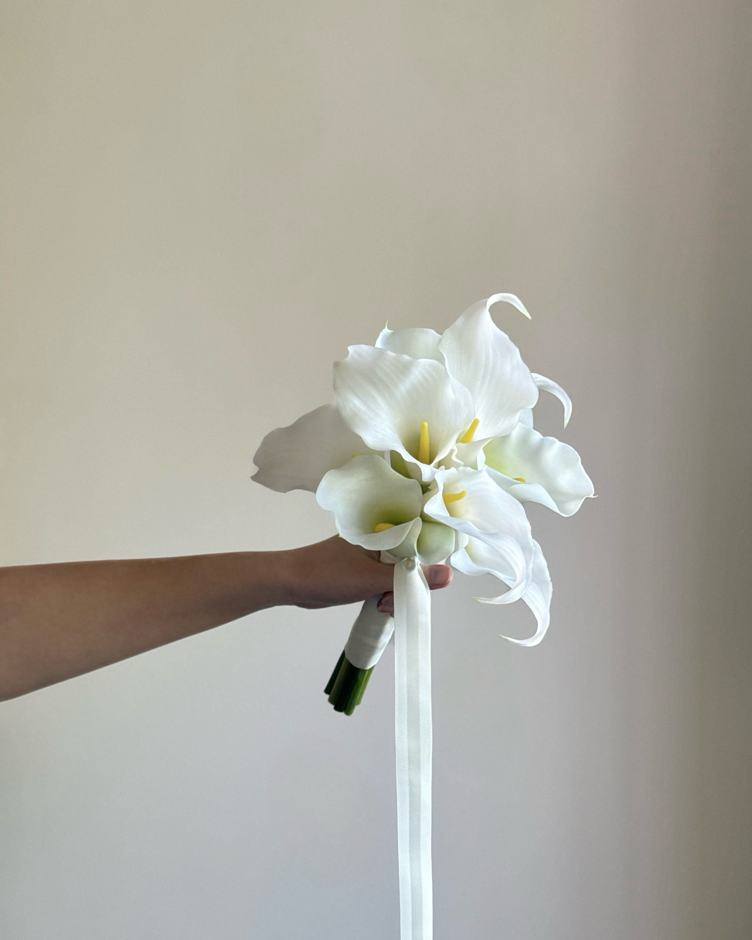 Simple Calla Lily - Bouquets (3 sizes)(NEW)