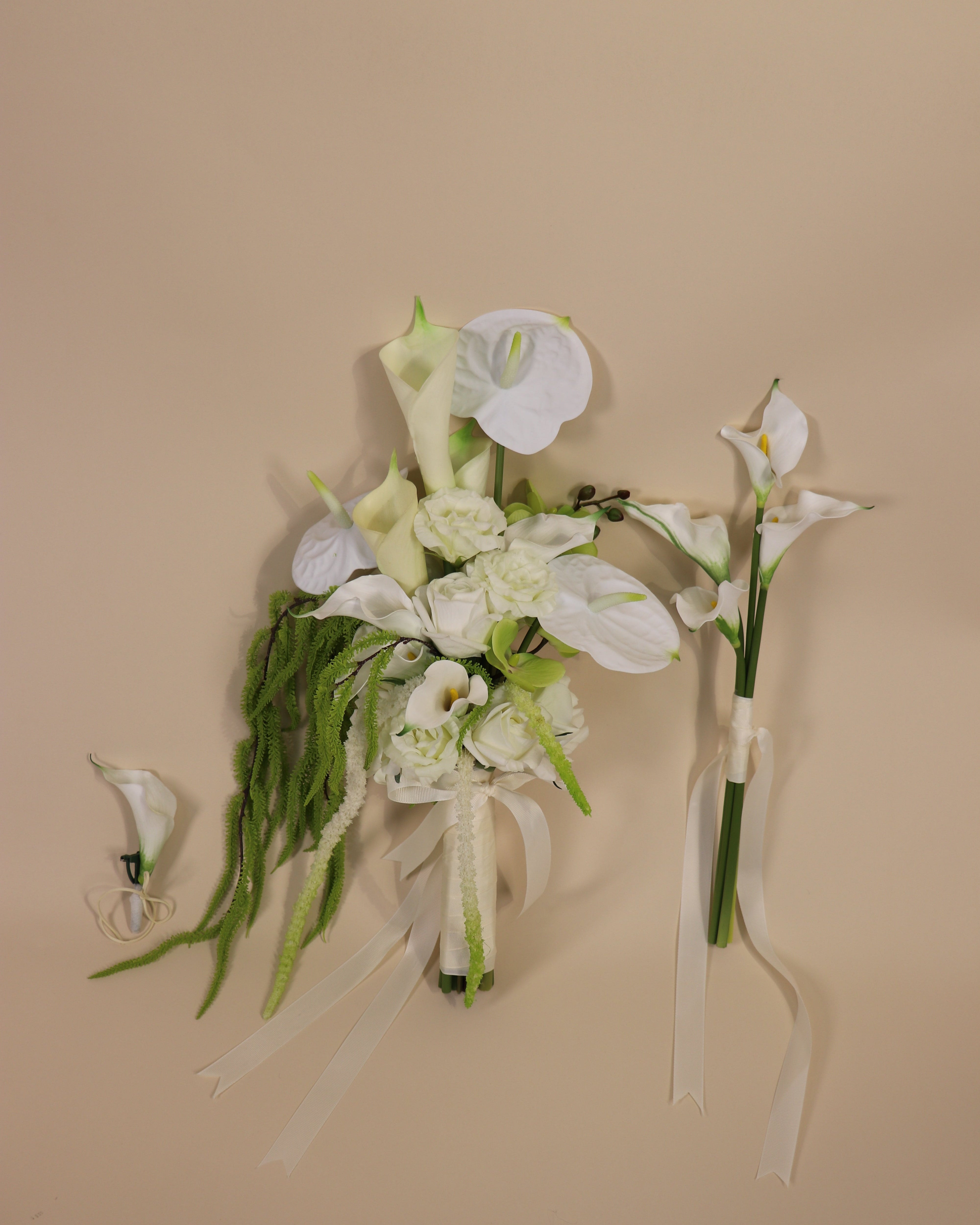 Chic Calla Lily - Bouquets (2 sizes)