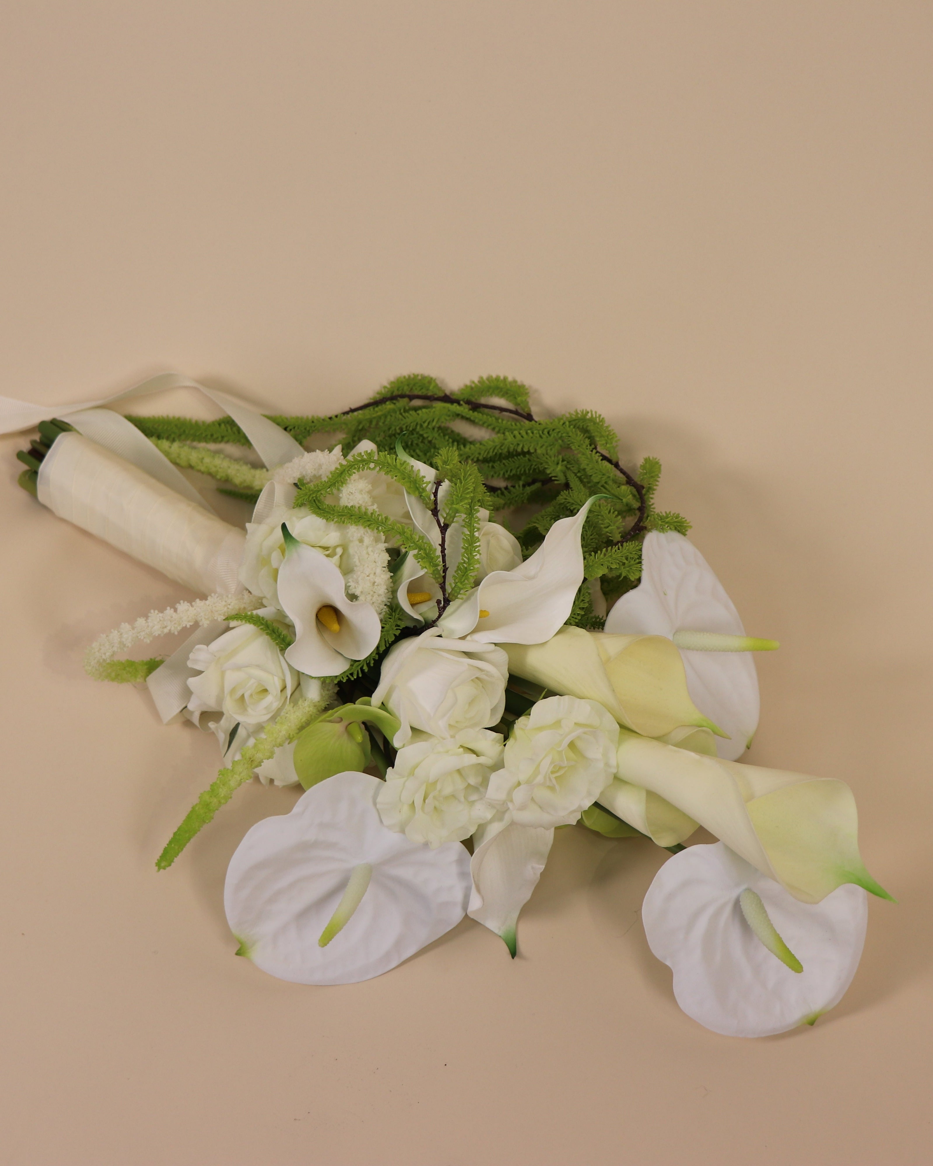 Chic Calla Lily - Bouquets (2 sizes)