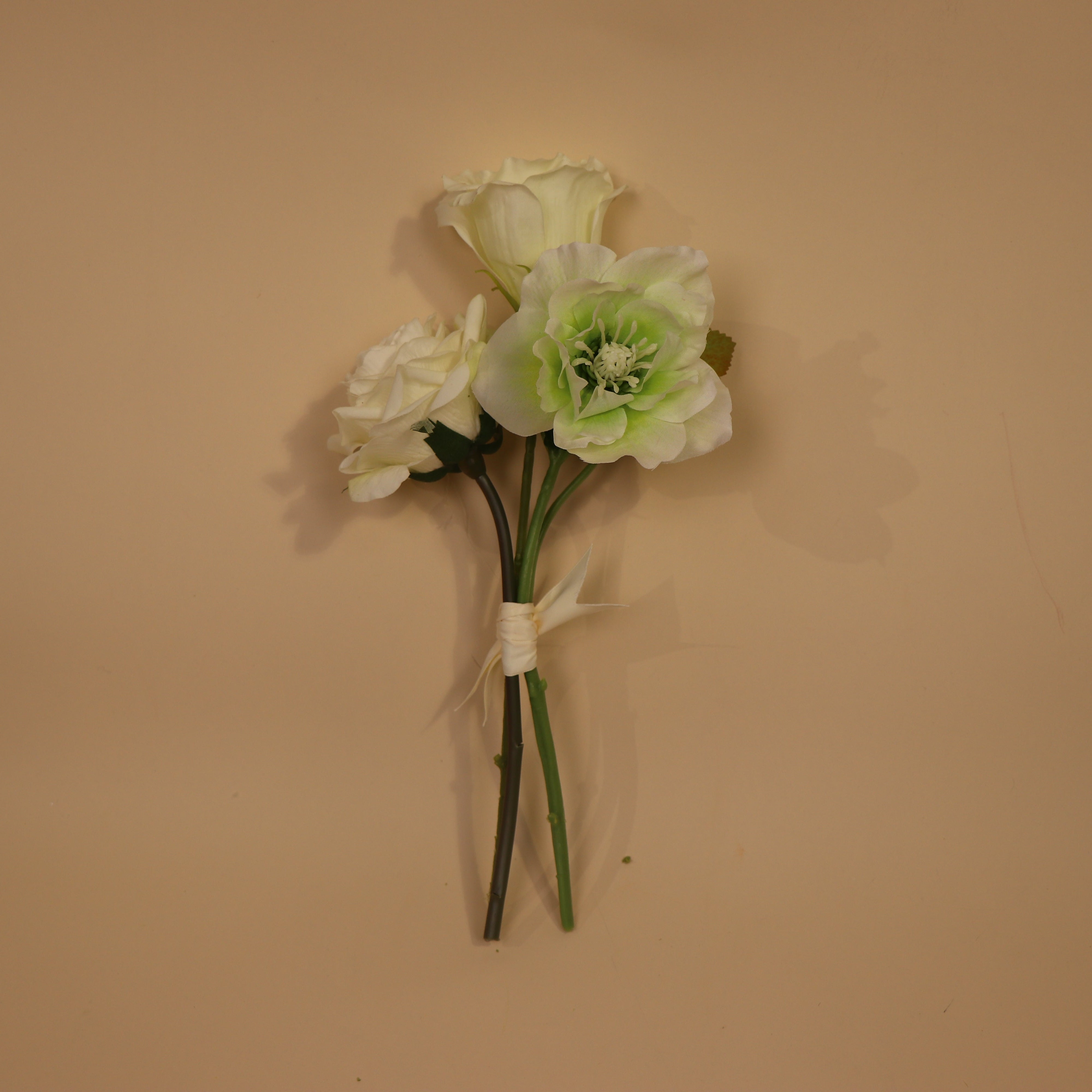 Stonewood Forest - Vase Flowers (5 options)