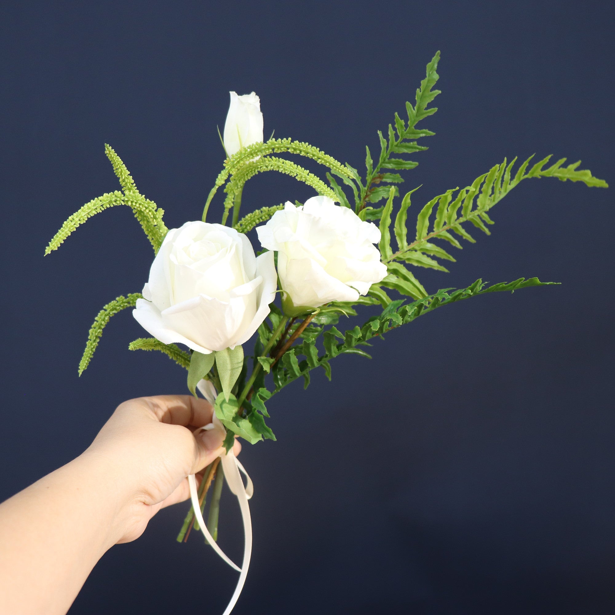Universal White - Vase Flowers (Style 7)
