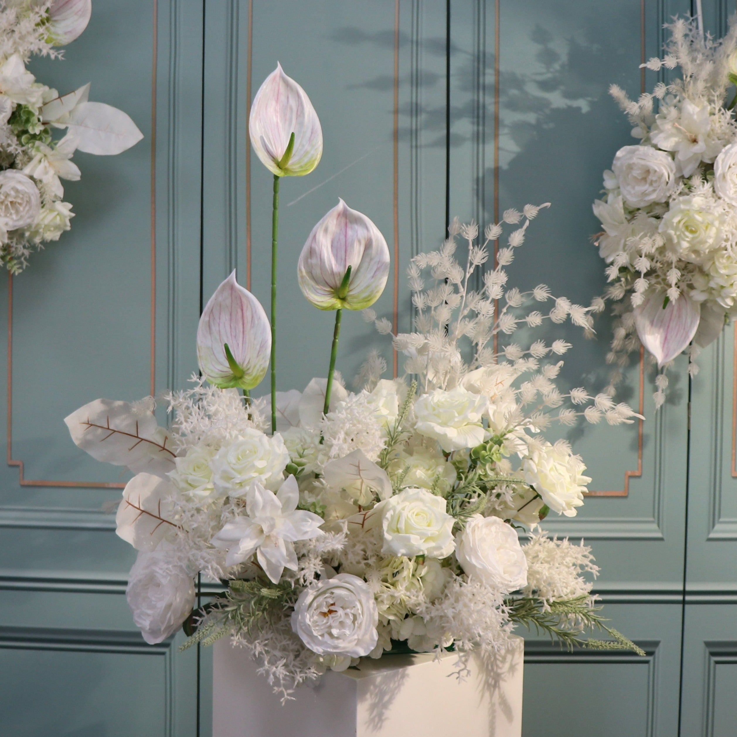 Elegant White - Arrangements (3 sizes)
