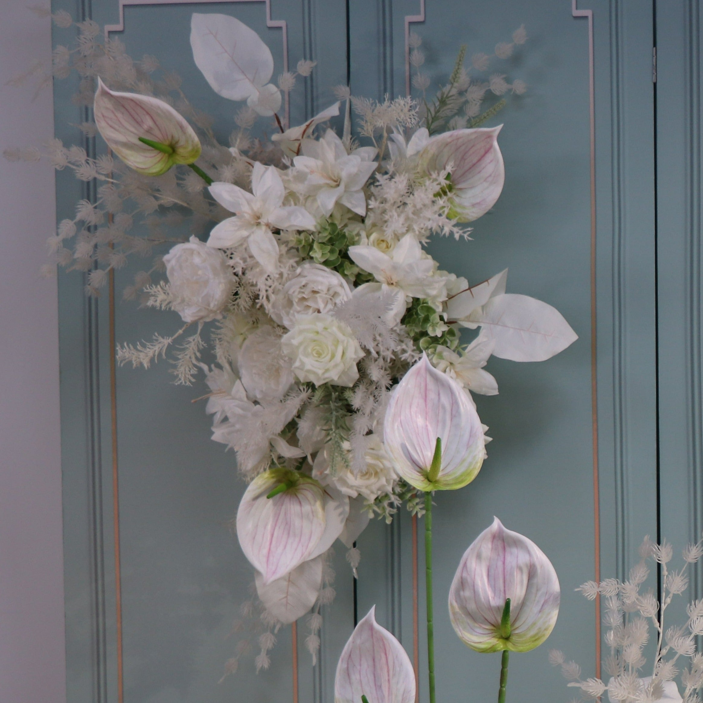 Elegant White - Arrangements (3 sizes)