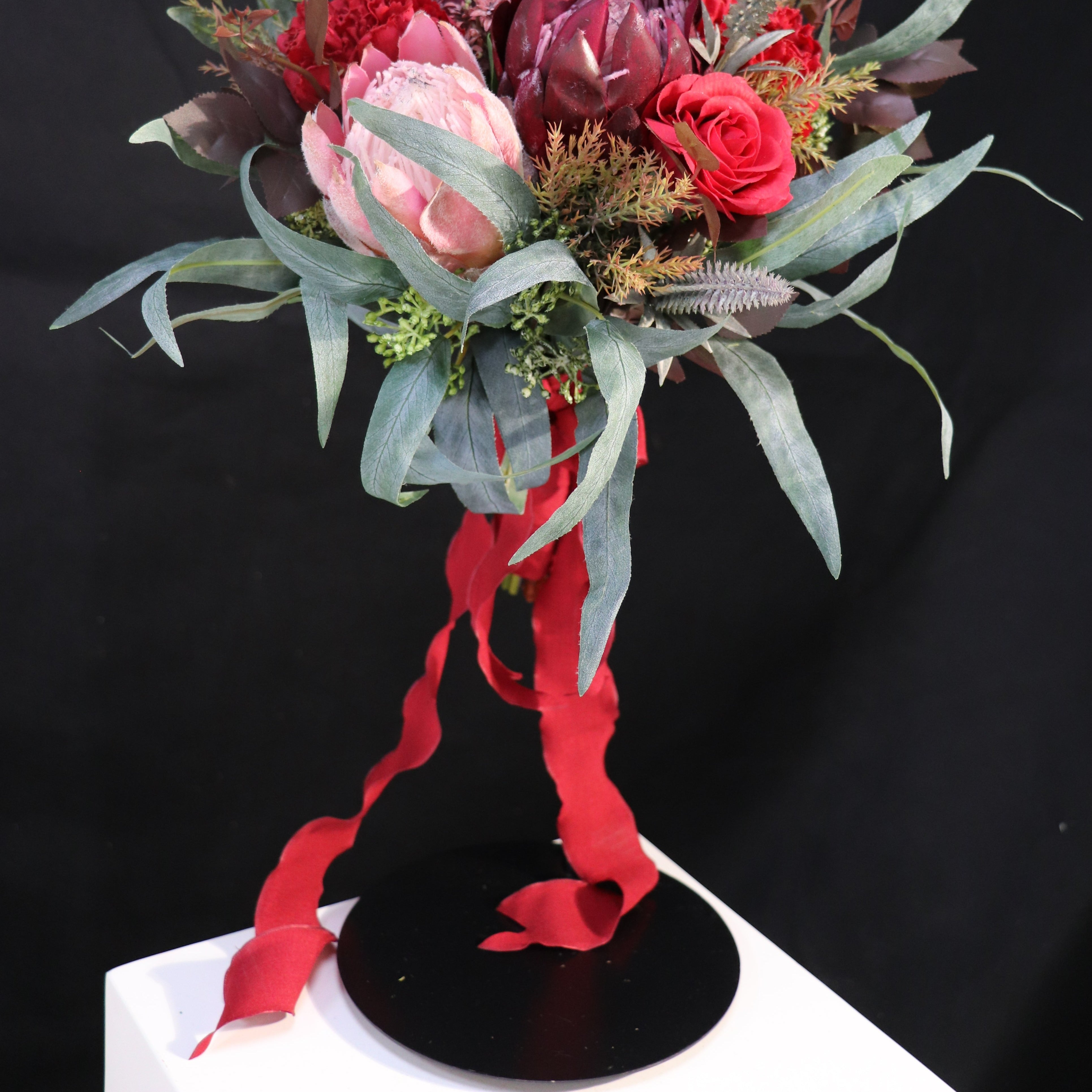 Red Protea - Bouquets (2 sizes)