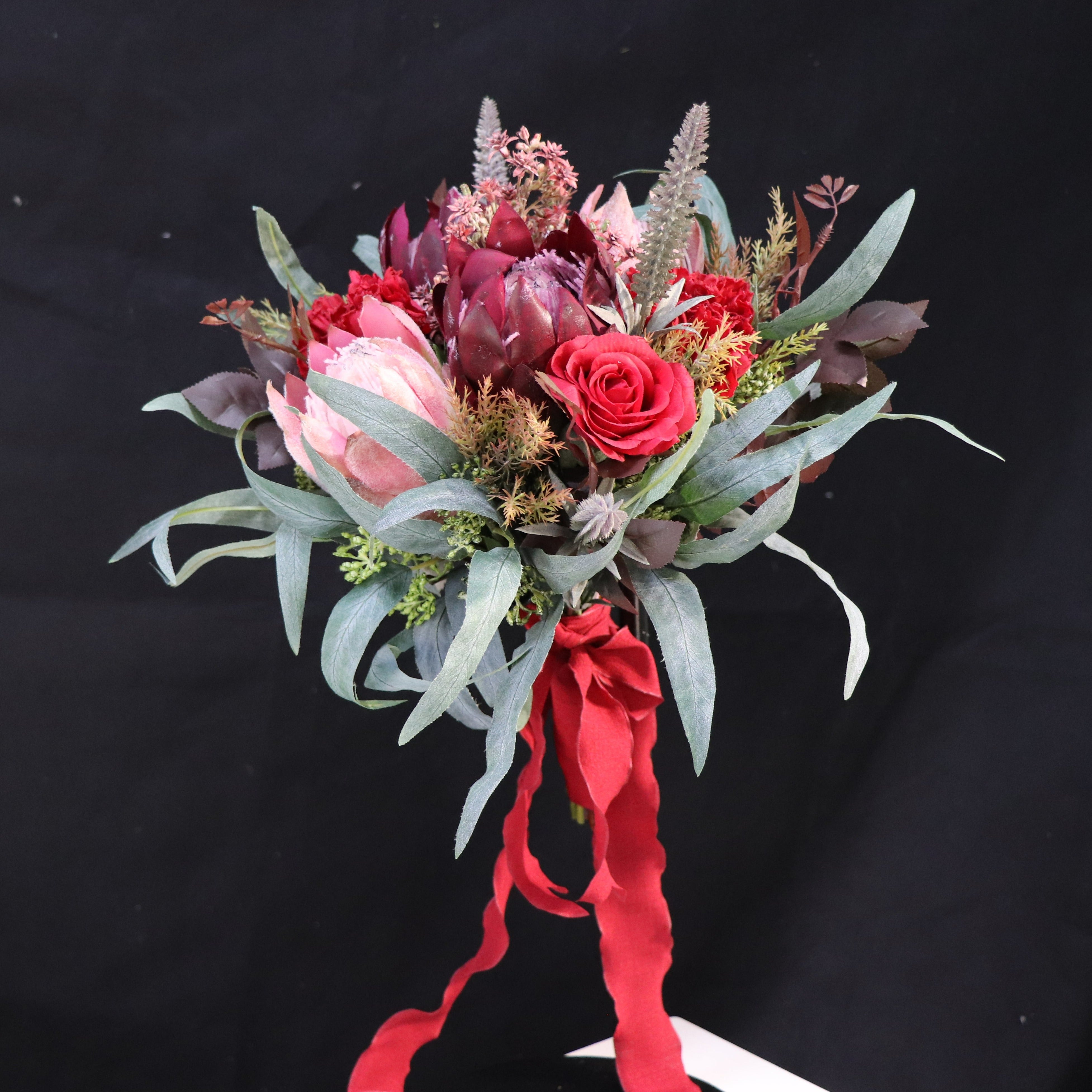 Red Protea - Bouquets (2 sizes)