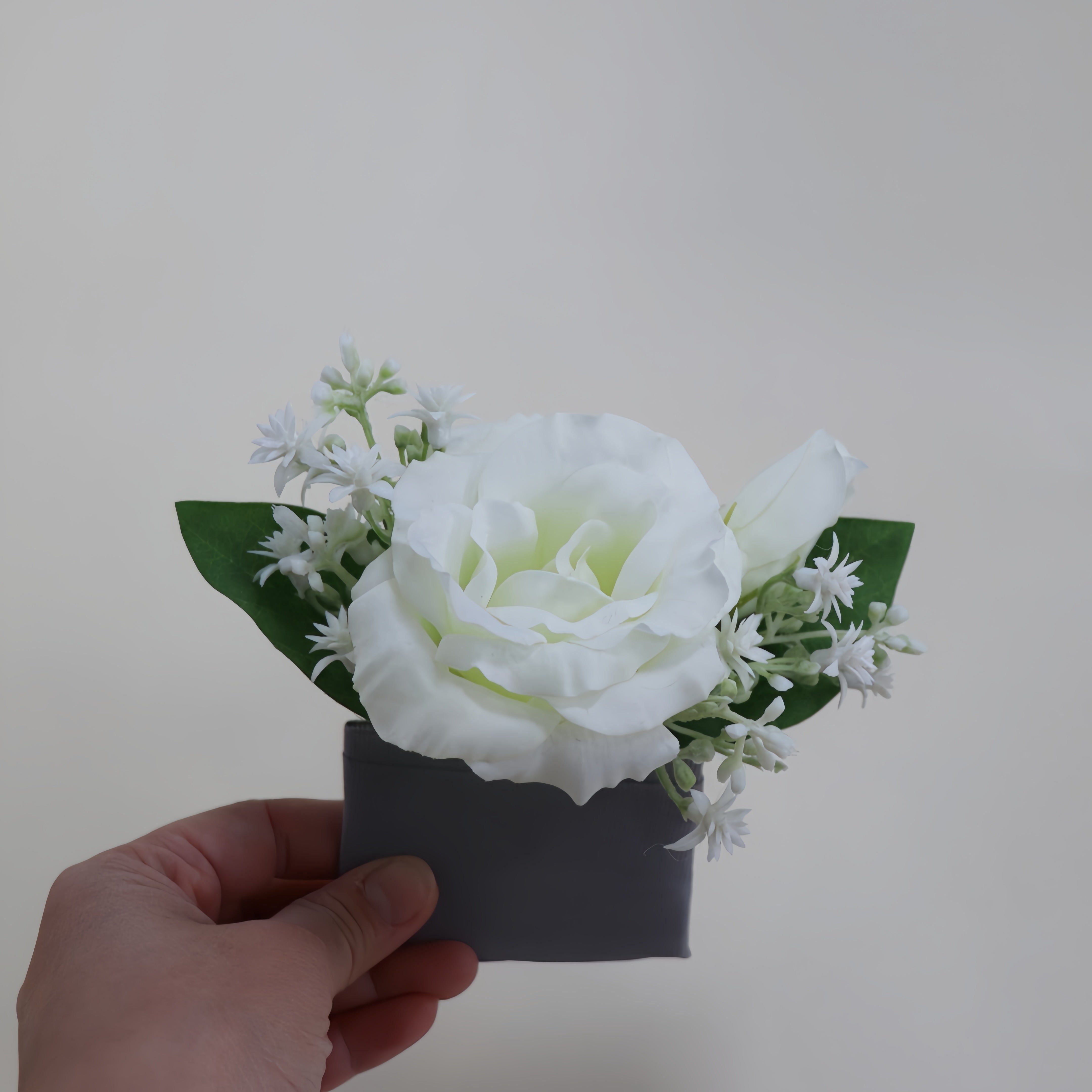 Garden White - Buttonhole & Pocket Flower