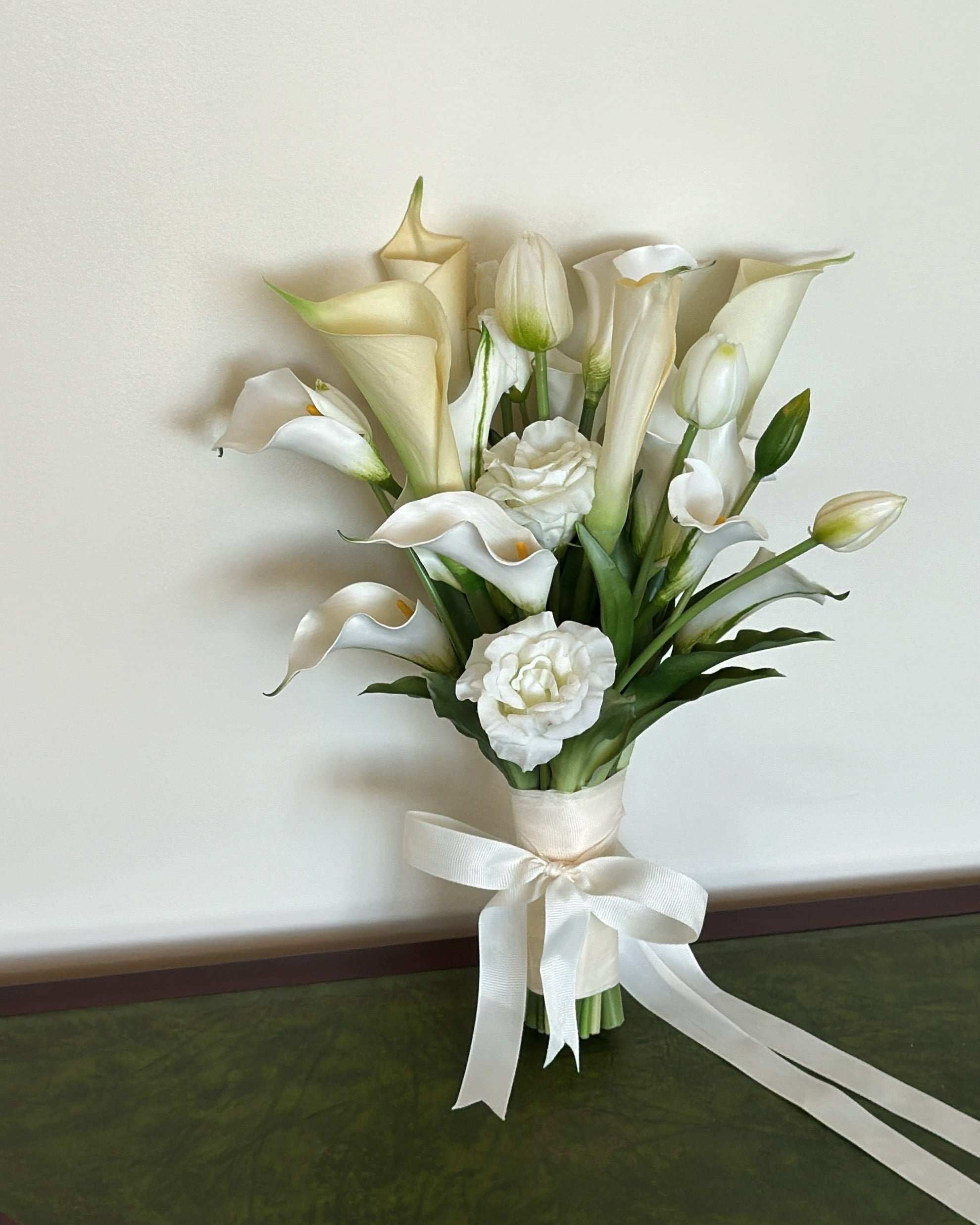 Classic Calla Lily - Bridal Bouquet