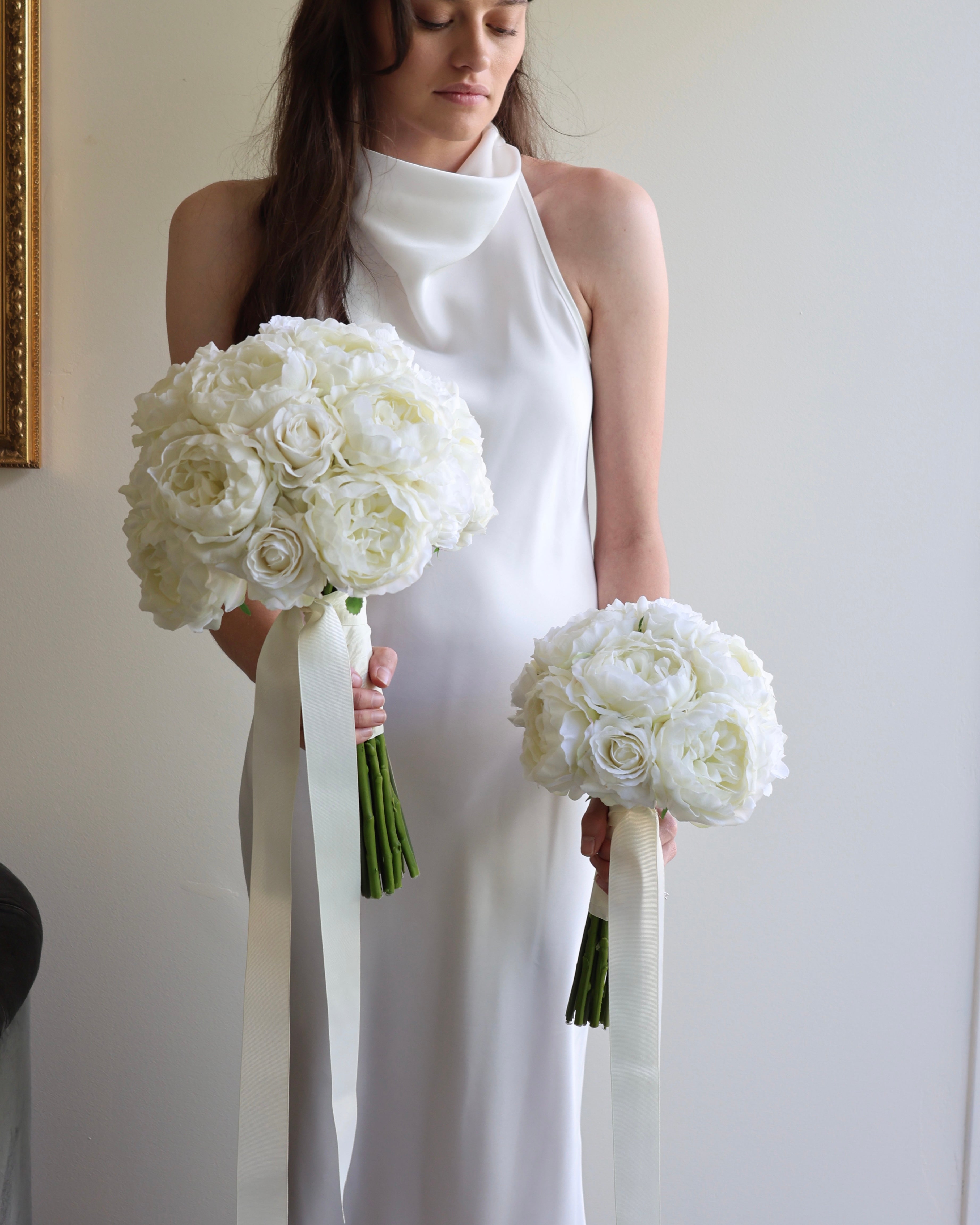 White Peony - bouquets (2 sizes)(NEW)