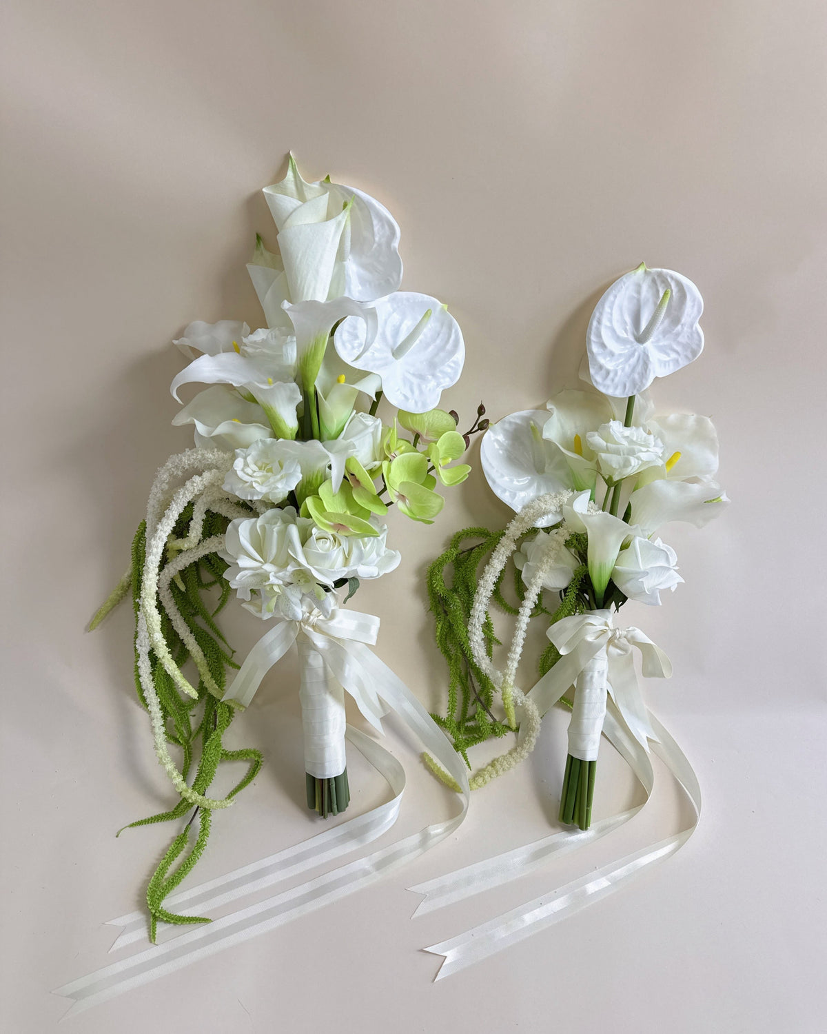 White chic calla lily bridal bouquets