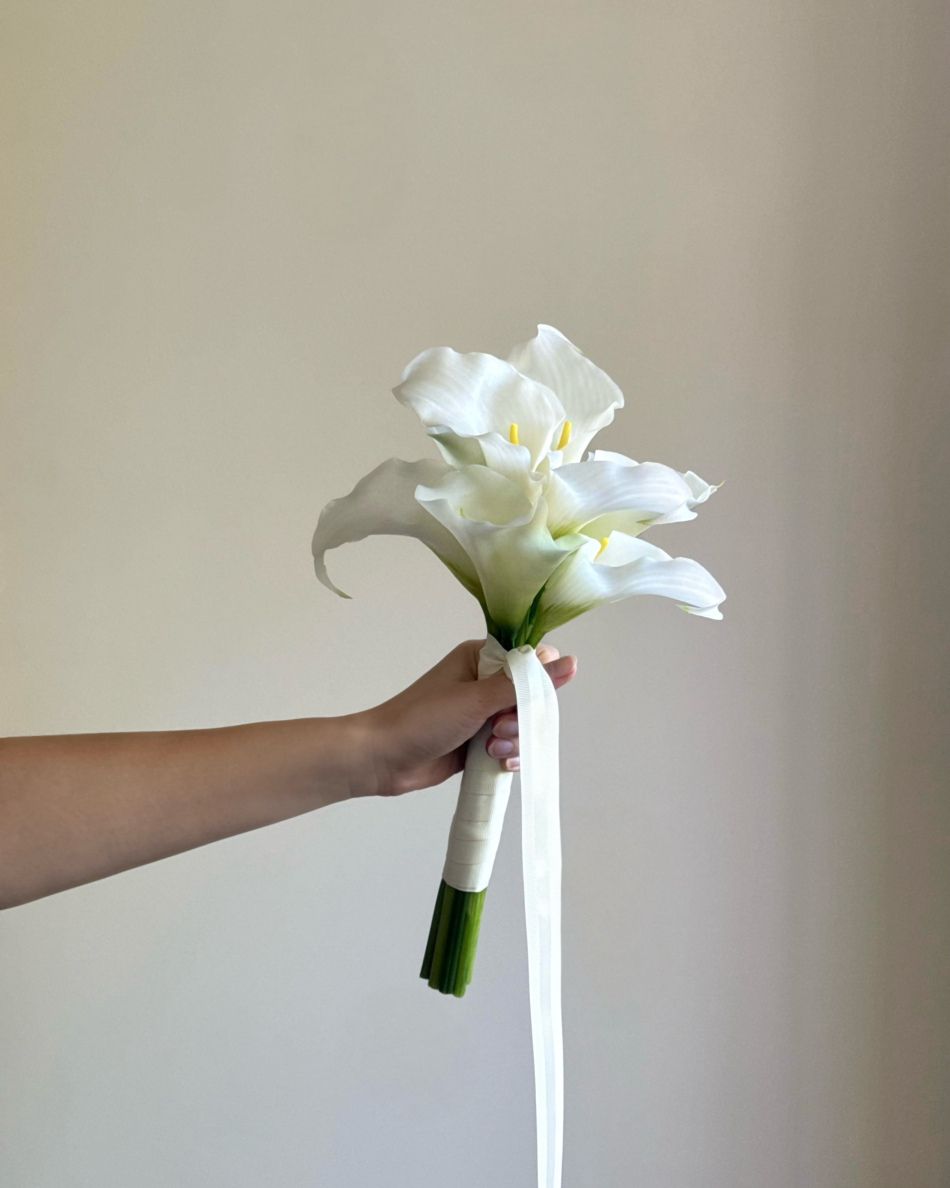 Simple Calla Lily - Bouquets (3 sizes)(NEW)