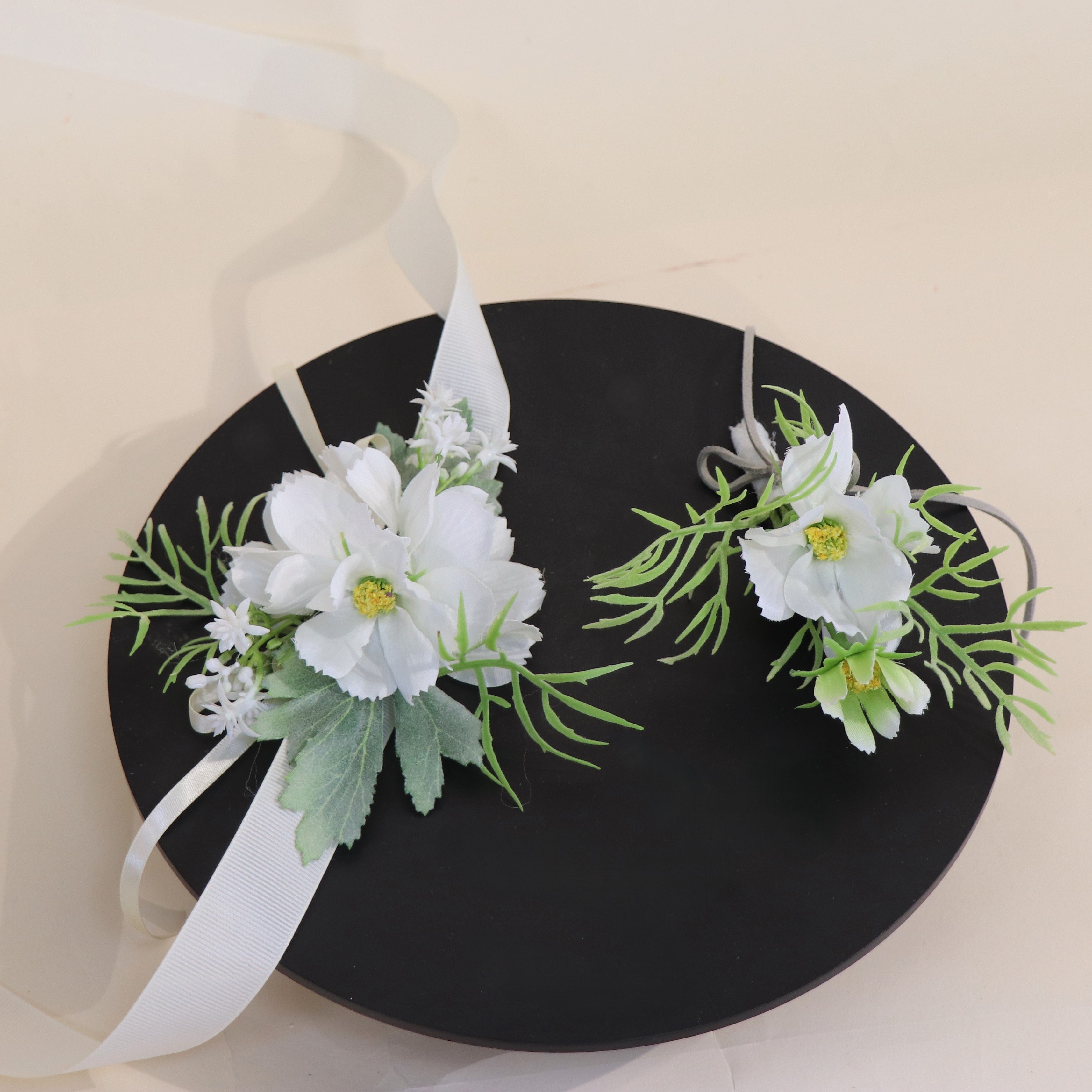 Mix & Match (White) - Buttonhole & Corsage