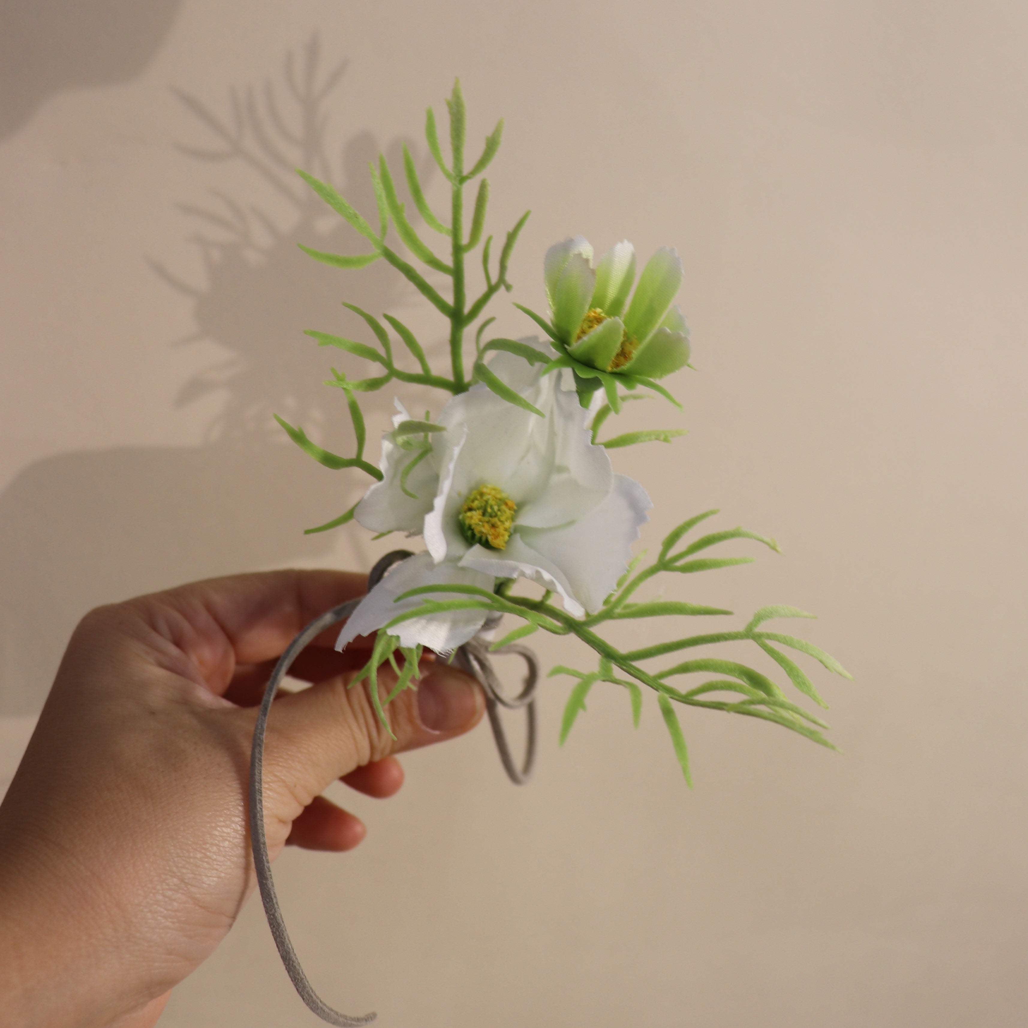 Mix & Match (White) - Buttonhole & Corsage