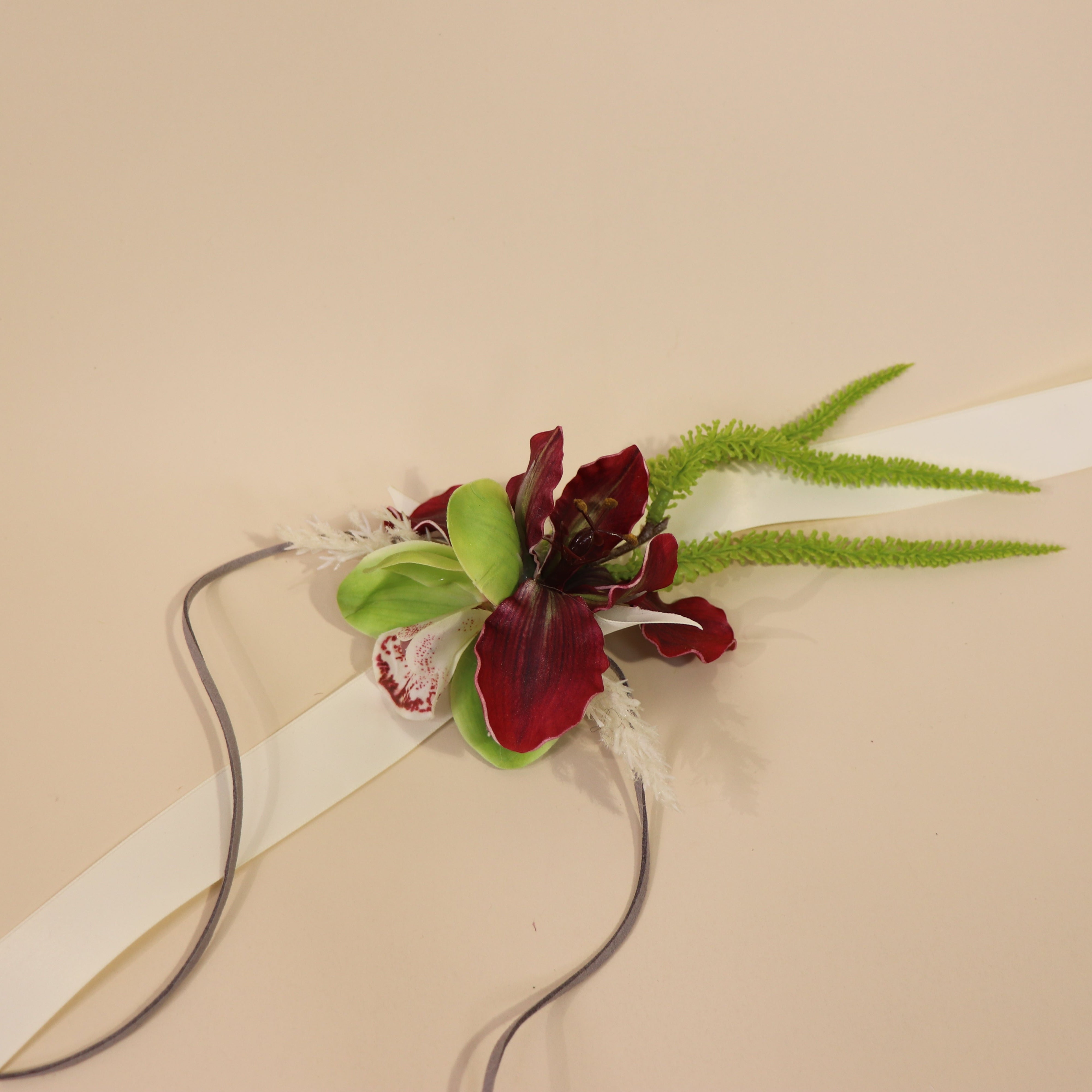 Burgundy Desire - Corsage