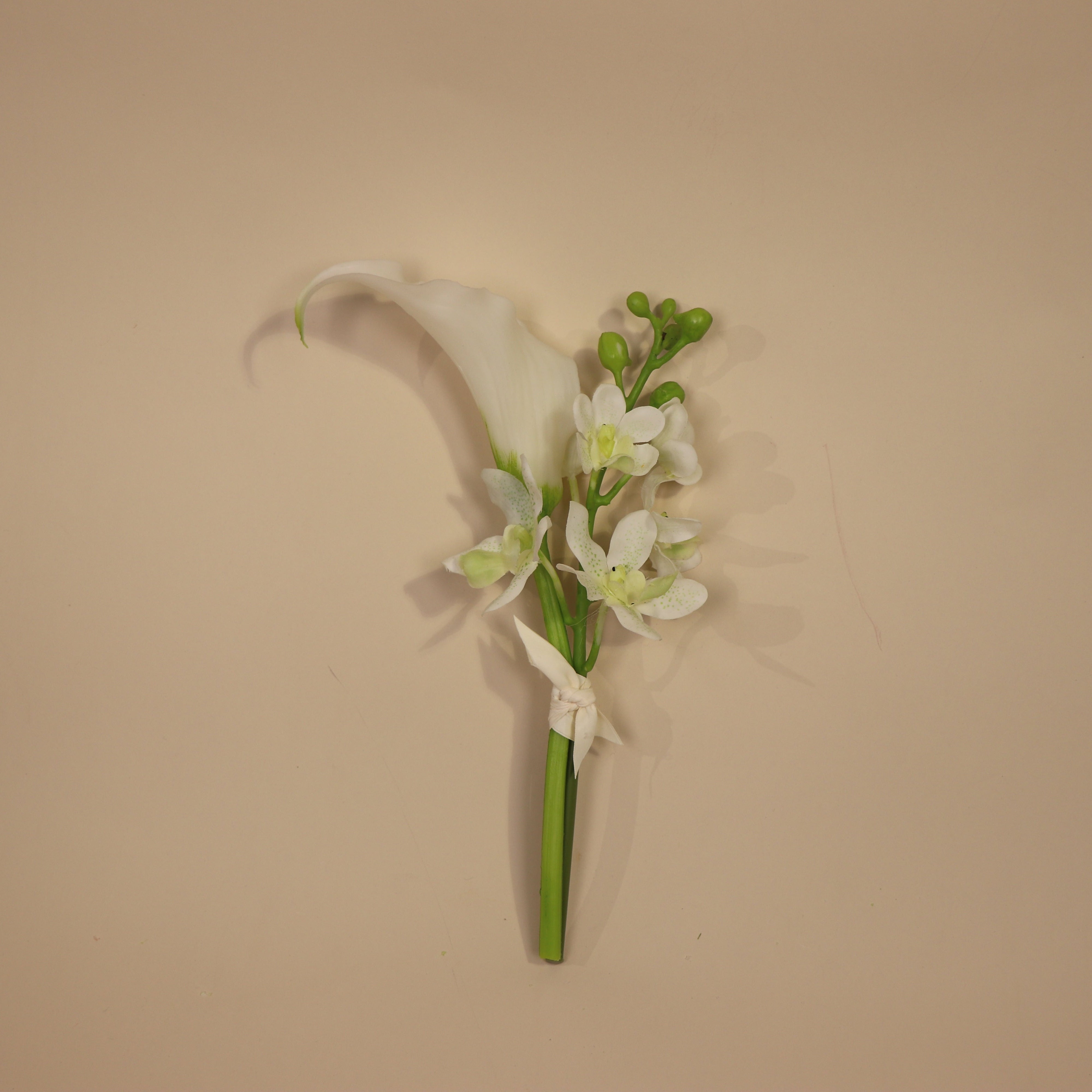 Pearl Allure - Vase Flowers (5 options)