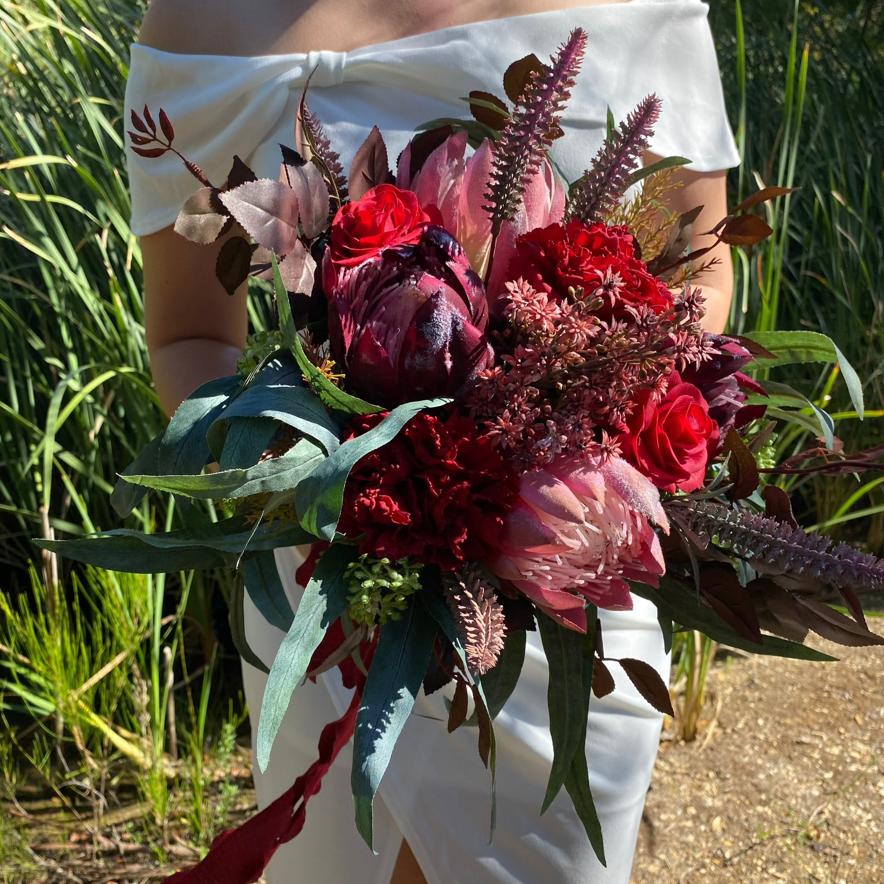 Red Protea - Bouquets (2 sizes)