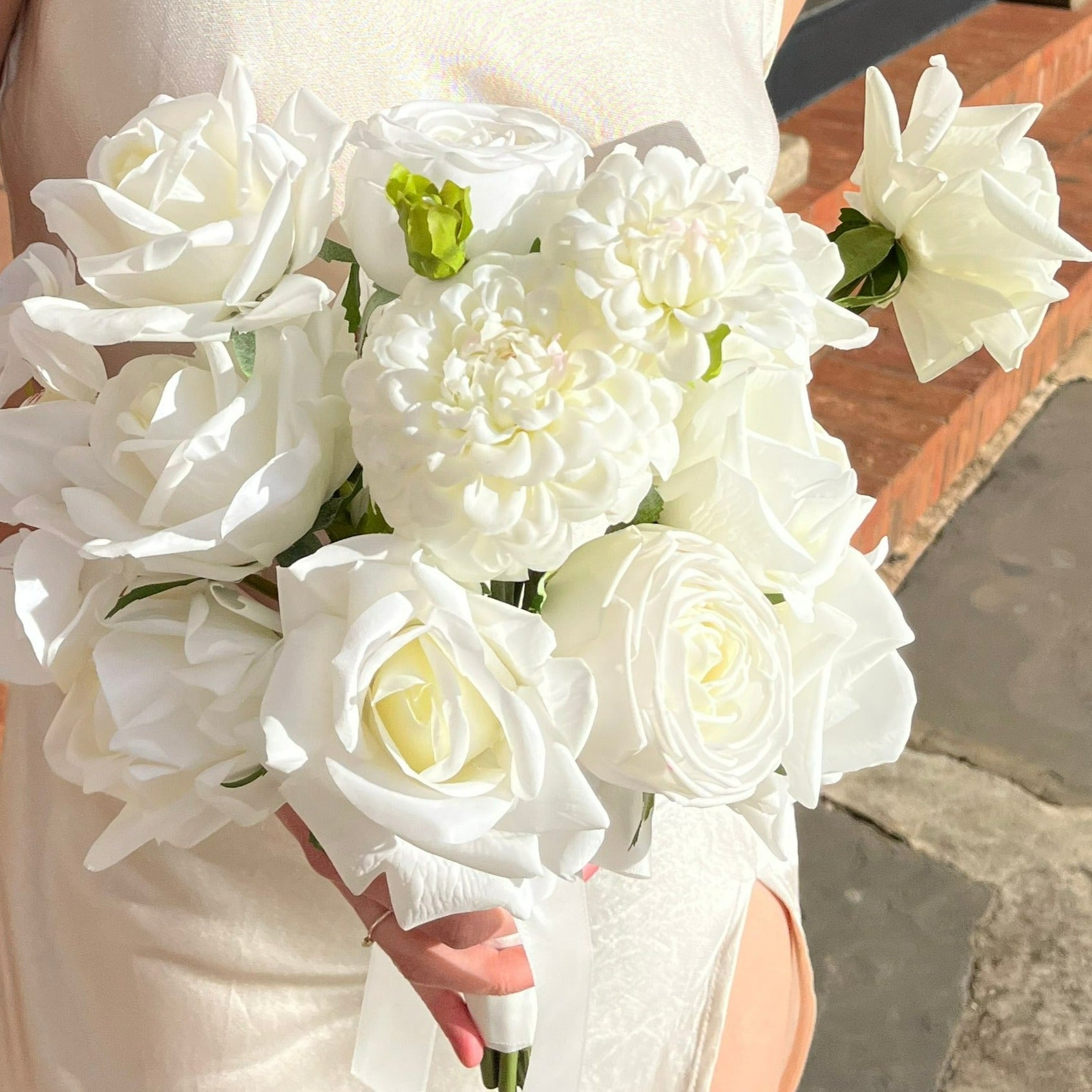Modern White - Small Bridal/ Bridesmaid Bouquet