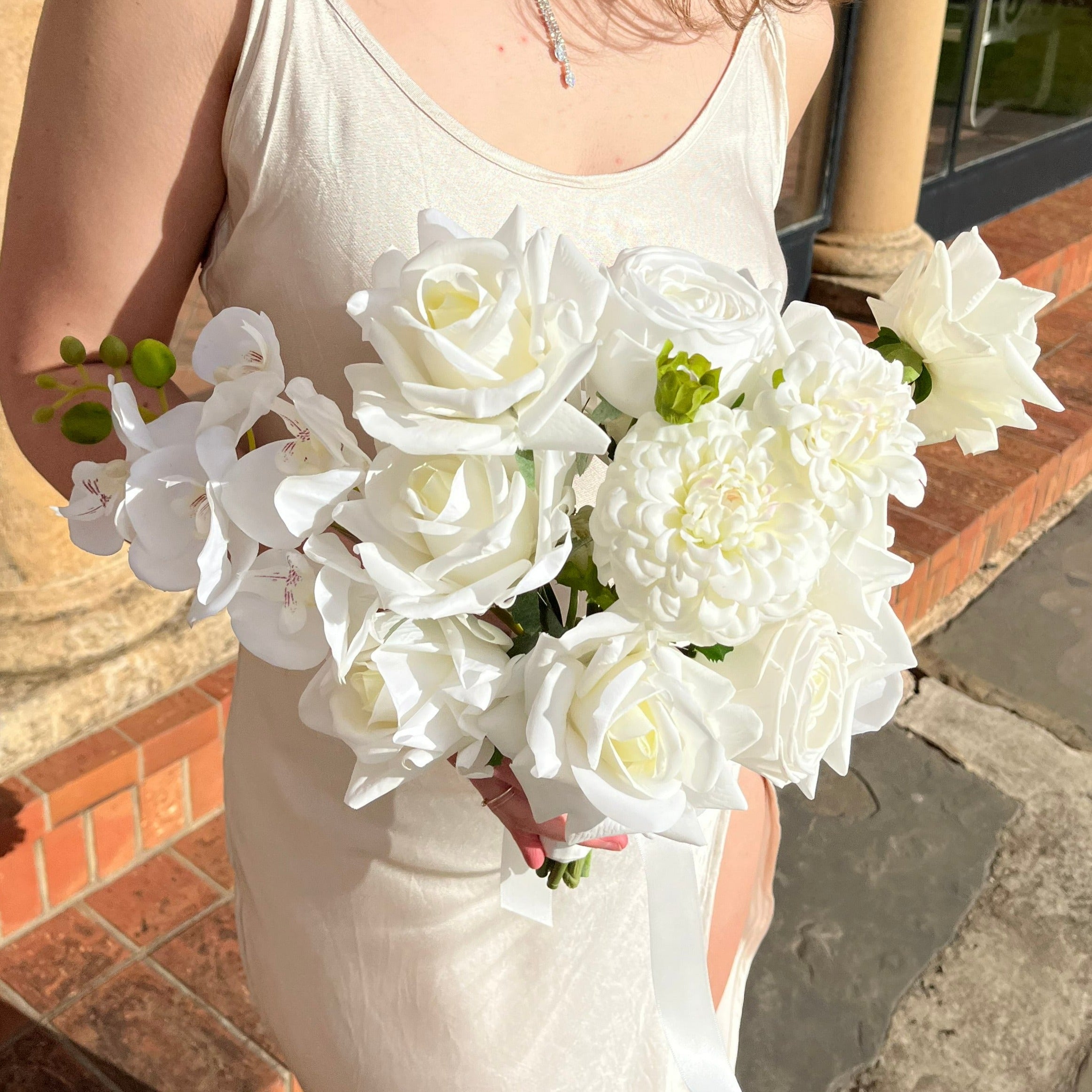 Modern White - Small Bridal/ Bridesmaid Bouquet